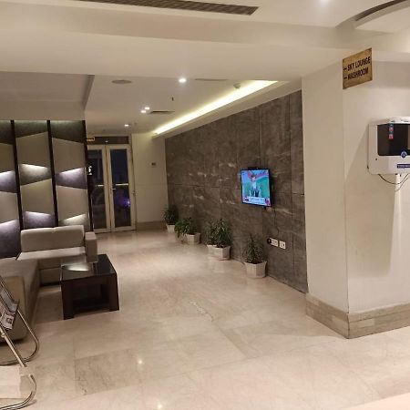 Pānīpat The Orlov Hotel מראה חיצוני תמונה