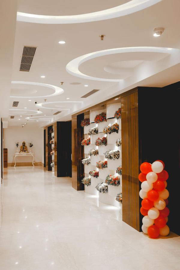 Pānīpat The Orlov Hotel מראה חיצוני תמונה